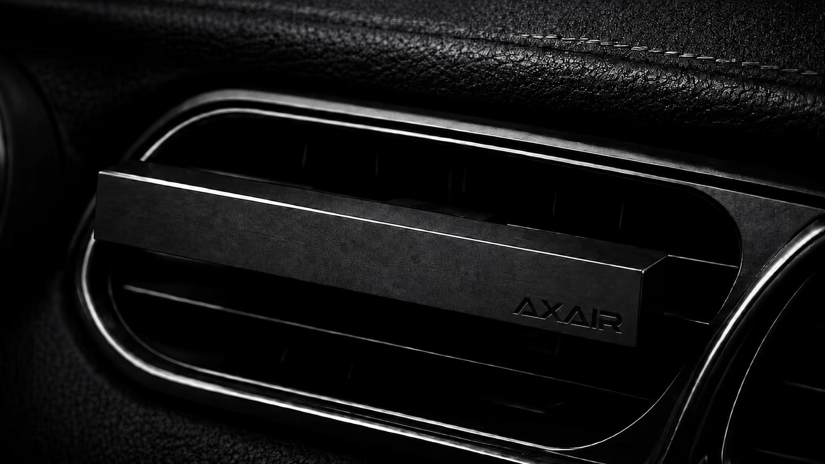 AXAIR VENT TAPERED BEAM 黑色精密金屬車用香氛座